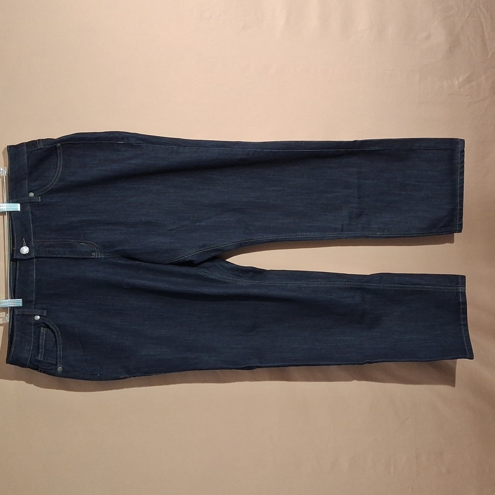 Womens Avenue Denim Straight Leg Jeans 18 Average (NWT)